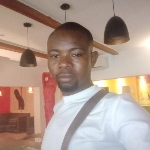 Edri  F. profile photo