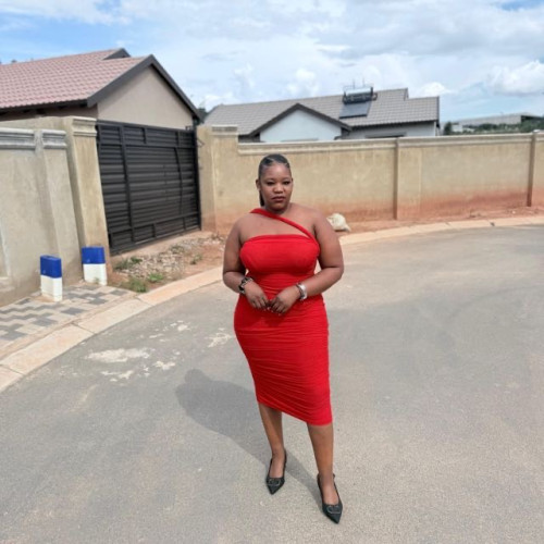 Dineo s. profile photo