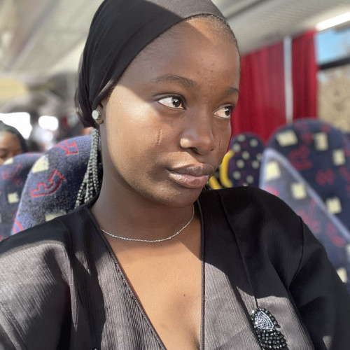 Oni b. profile photo