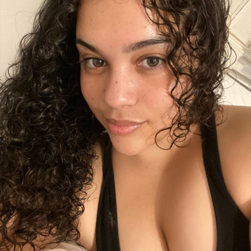 Lizley M.
