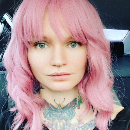Diana w. profile photo