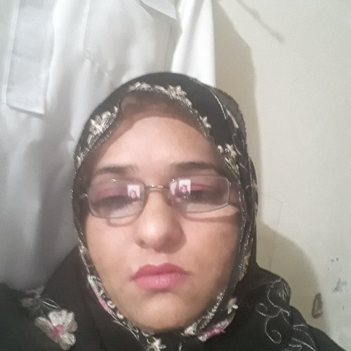 Hina L.