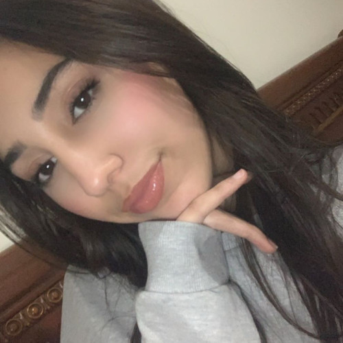 douae d. profile photo