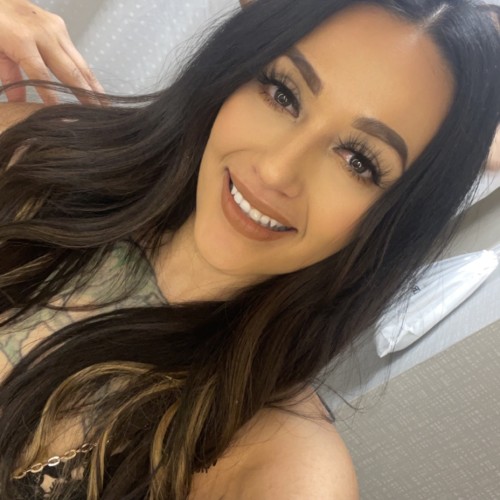 Lily M. profile photo