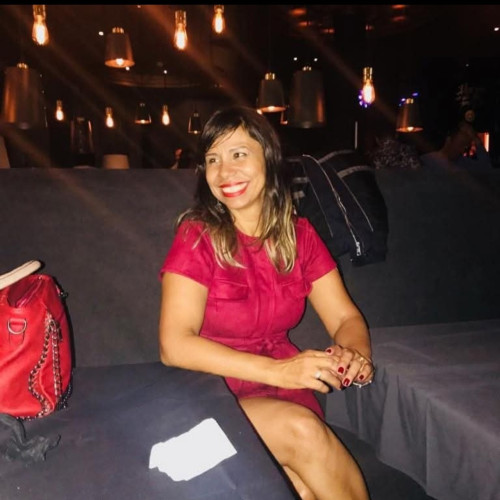 ELIANA R. profile photo