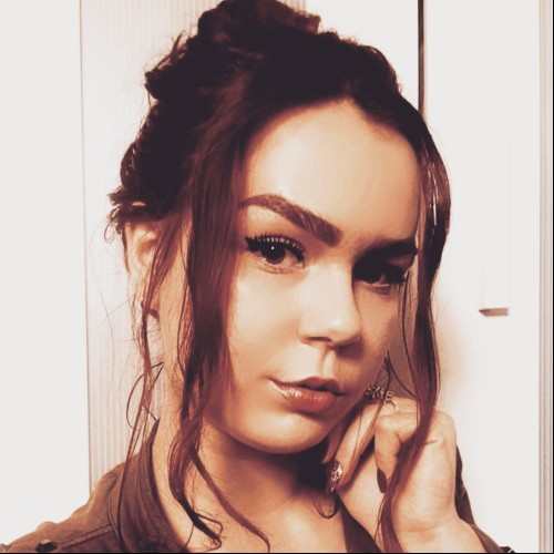 Dani J.