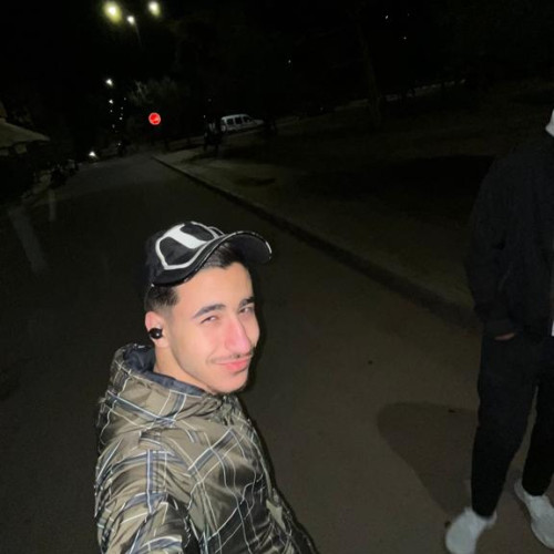 Iliass T.
