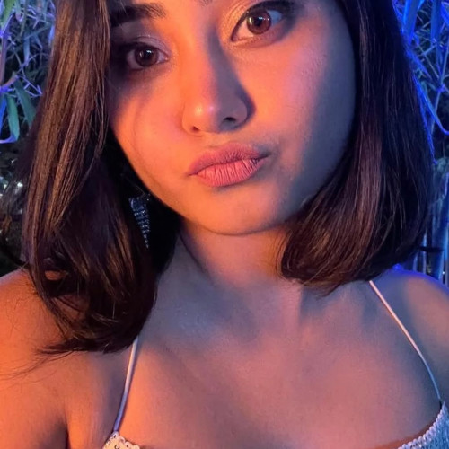 Shalini V.