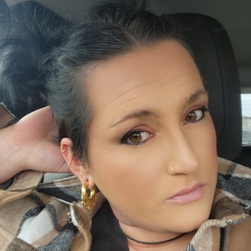 Jo G.