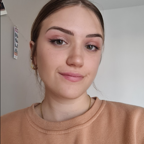 Elisa F.