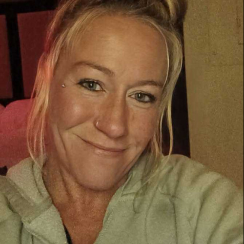 Holly M. profile photo