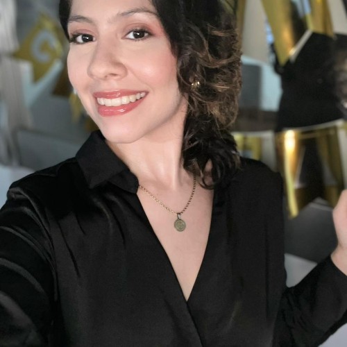 Dayana  C.