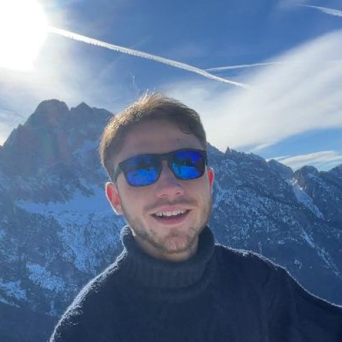 Mario L. profile photo