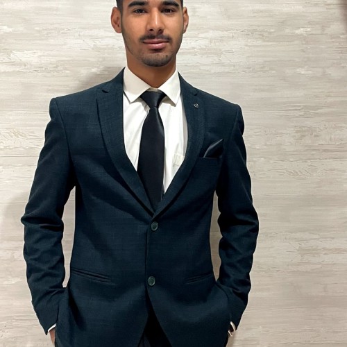 Ayush  V. profile photo