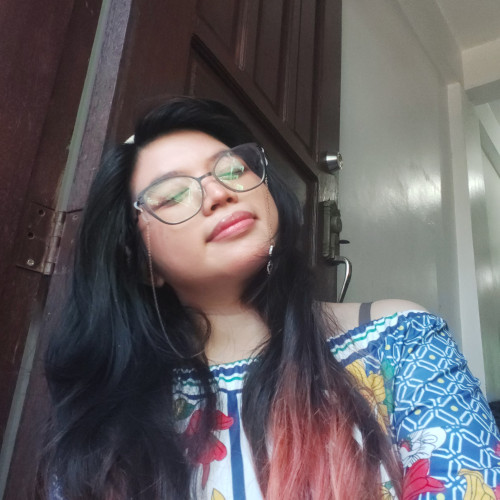 Yscha M. profile photo