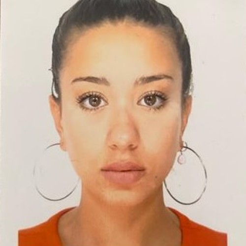 Amina I.