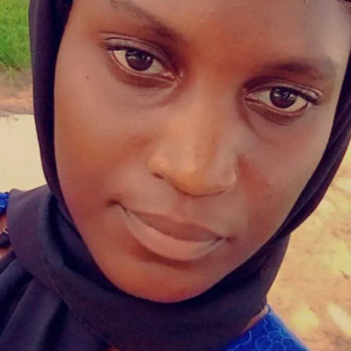 nadya s. profile photo