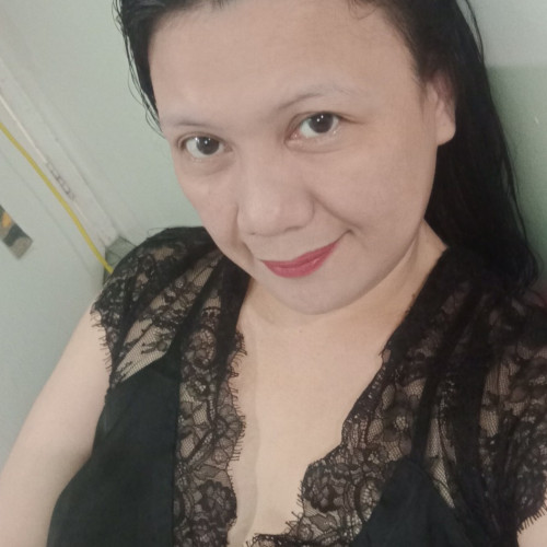 Farah  T.