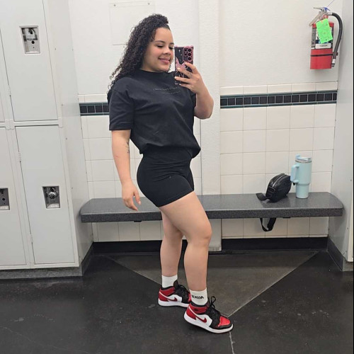 Diana d. profile photo