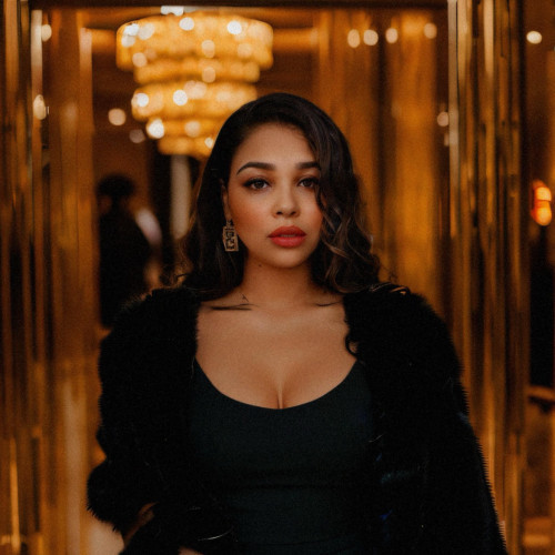 Tessa S.