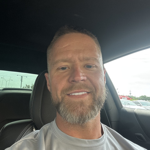 Dustin T. profile photo