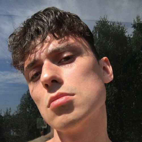 KONSTANTIN S.