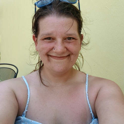 Cierra  J. profile photo