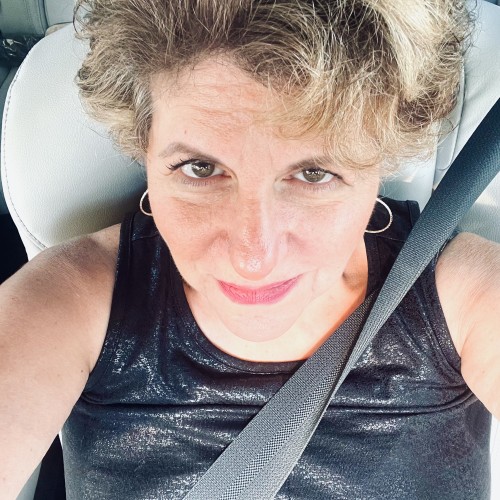 Debbie V.