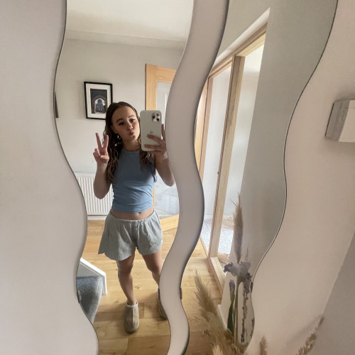 ivy L. profile photo