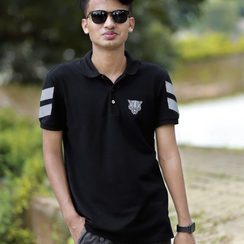 It's  me R.