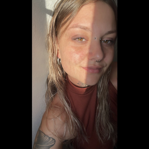 Lena  W. profile photo