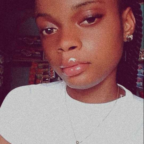 pretty V.