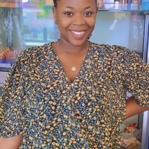 winnie j. profile photo