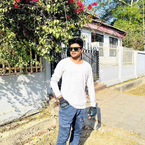 Mahi s. profile photo