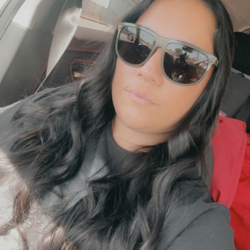 Julia V. profile photo