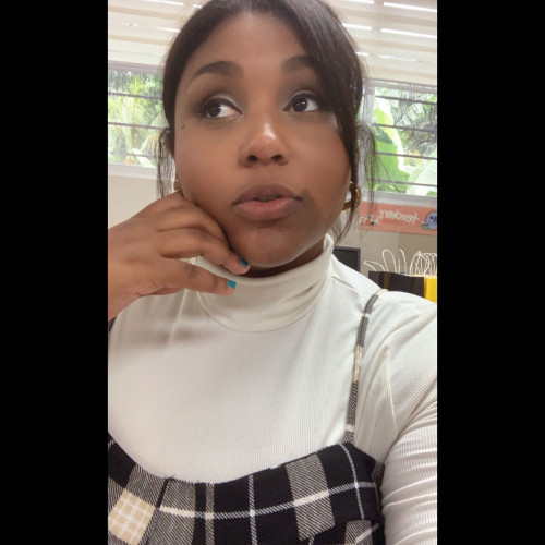 Lucia D. profile photo