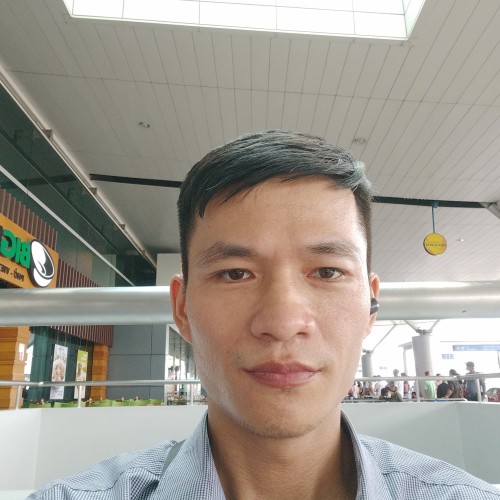 Hùng L.