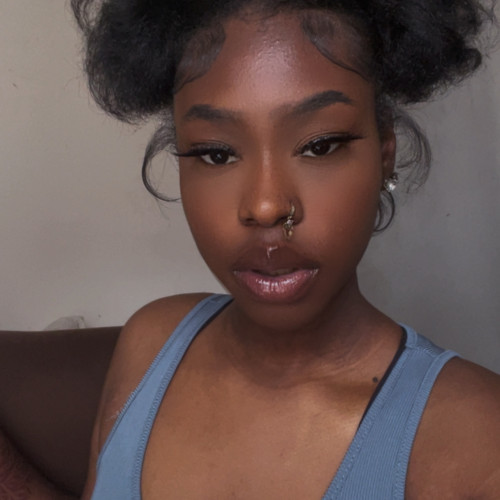 Nia T. profile photo