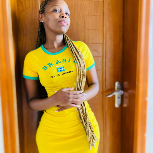 uwase  R. profile photo