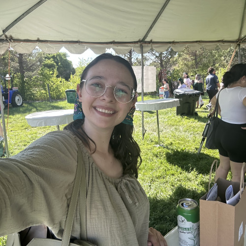 Lily M. profile photo