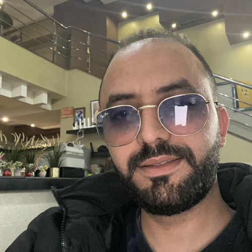 reda P. profile photo