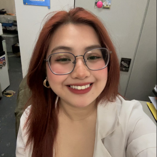 Estepanni M. profile photo