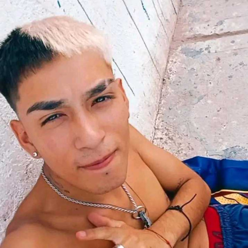 Damian V.