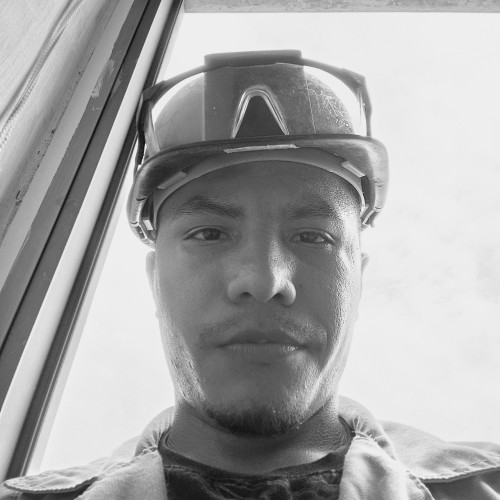 Mauricio B.