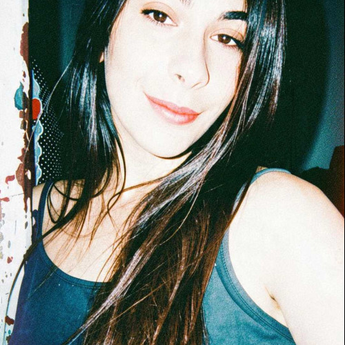 Letícia c. profile photo