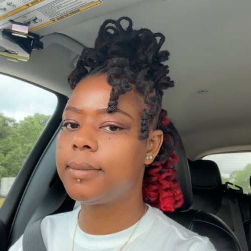 Tiff T. profile photo