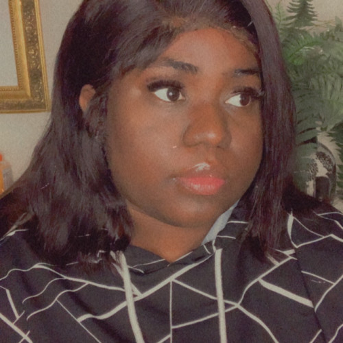 Tia  L.