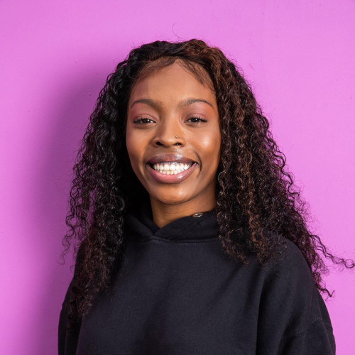Shawntoya b.