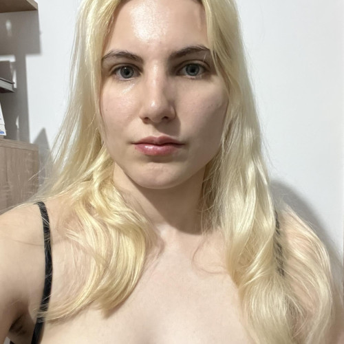 Beatrix W. profile photo