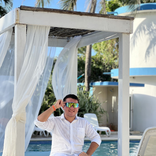 Gustavo v. profile photo